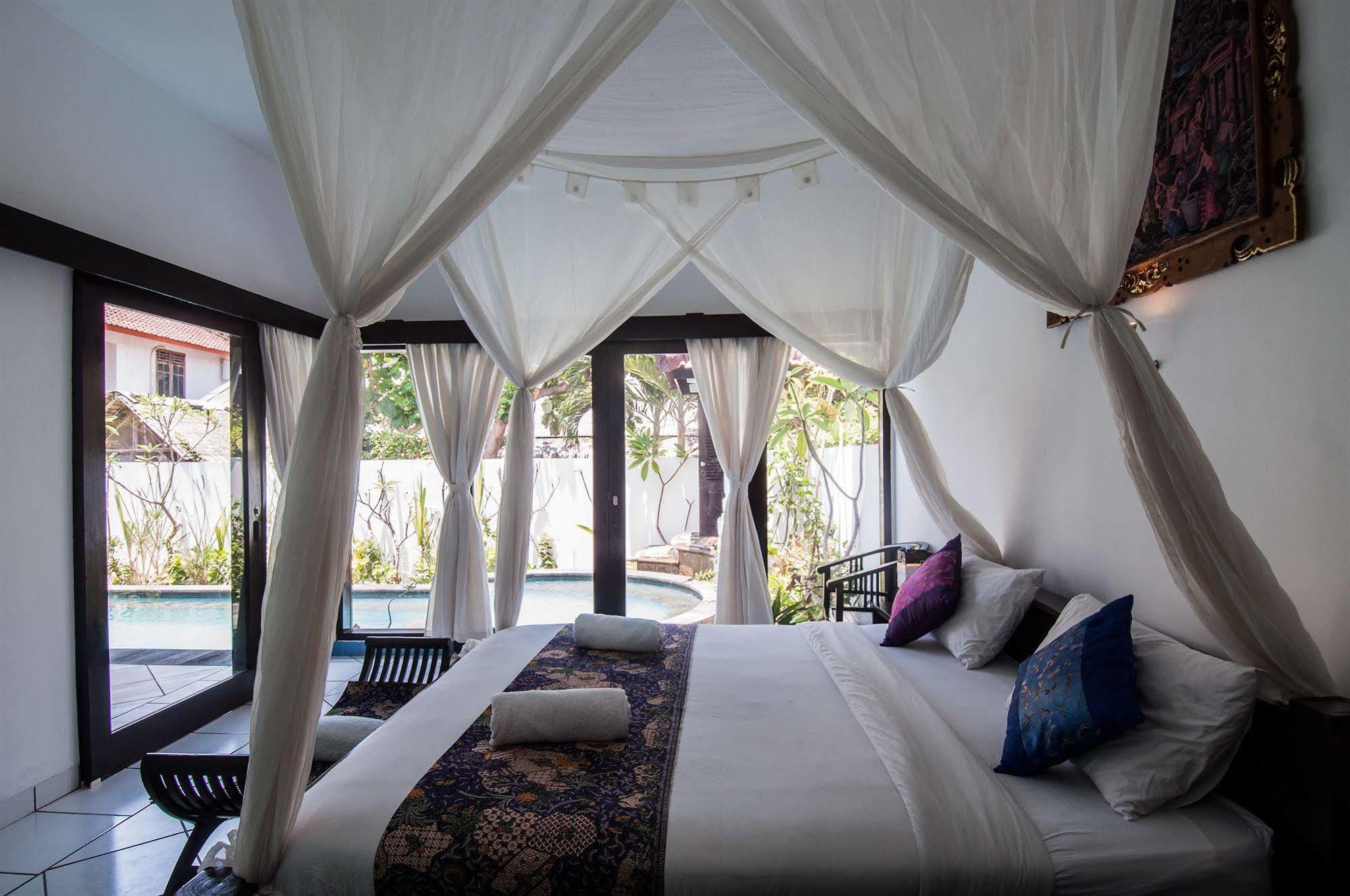 Ambary House Gili Trawangan- 2 Bedroom Private Villa, Pool Экстерьер фото
