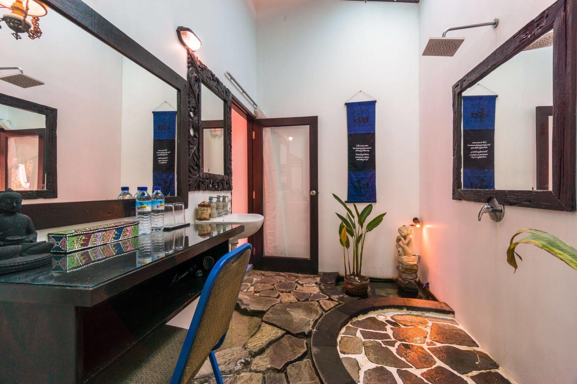 Ambary House Gili Trawangan- 2 Bedroom Private Villa, Pool Экстерьер фото
